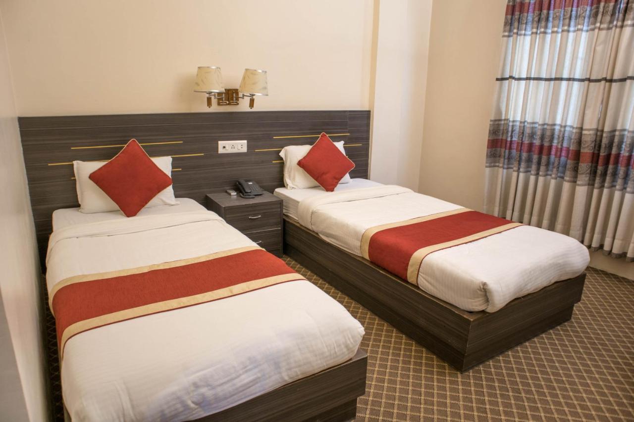 Mirage Inn Rummindei Eksteriør bilde