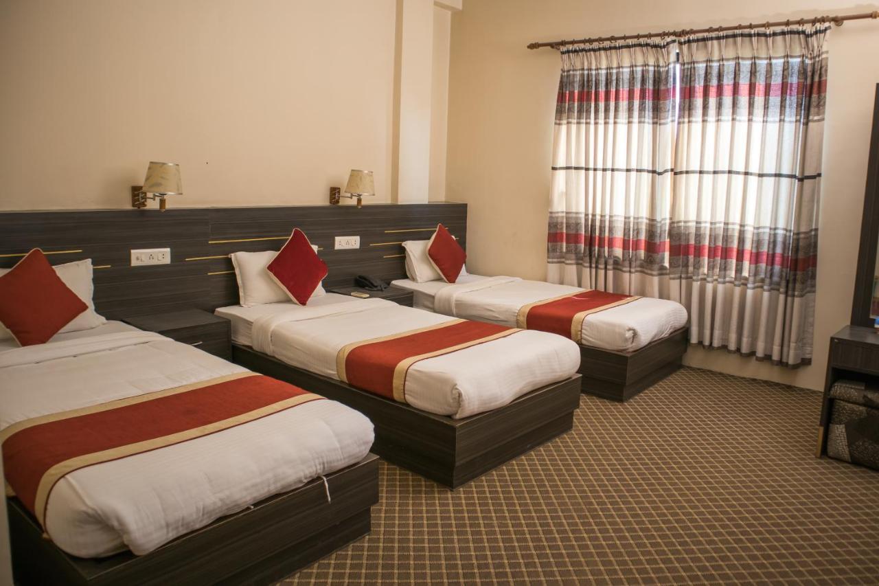 Mirage Inn Rummindei Eksteriør bilde